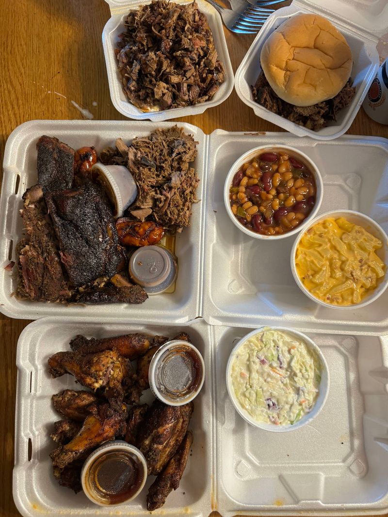 Porters Smokehouse - Dorr