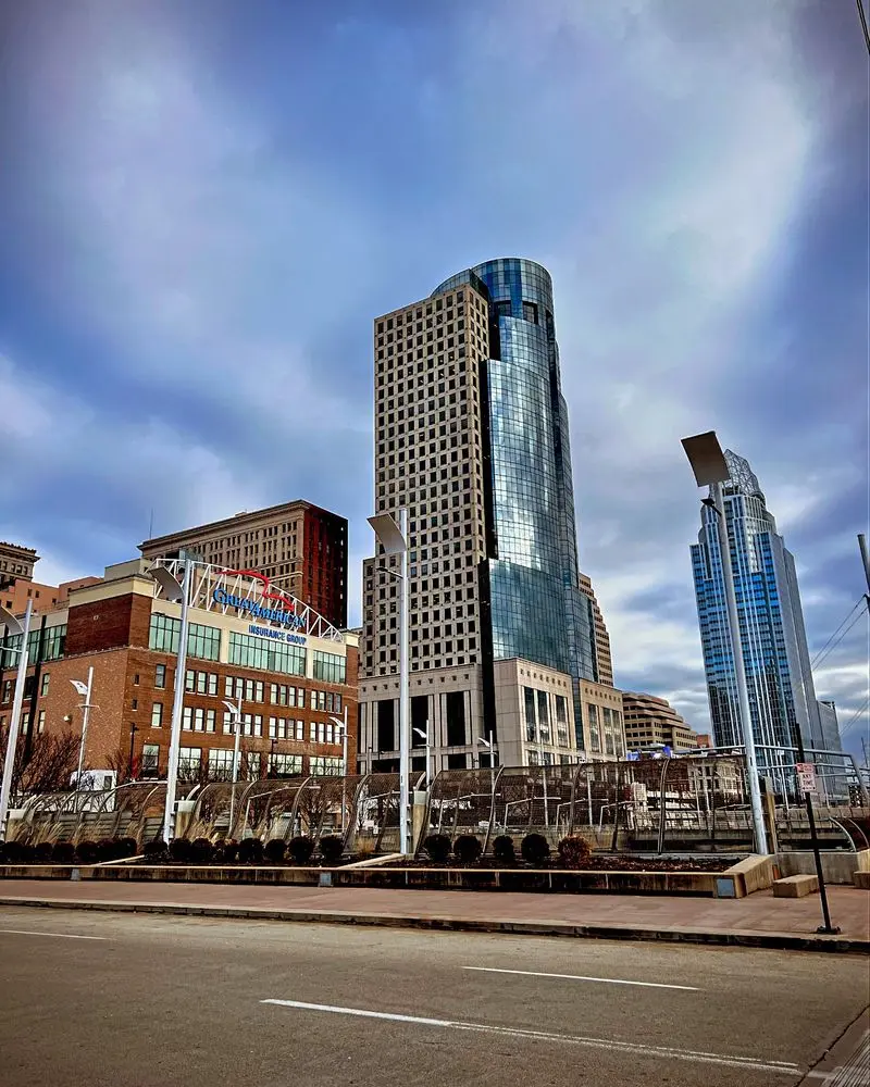 Dixie Terminal in Cincinnati, Hamilton County,