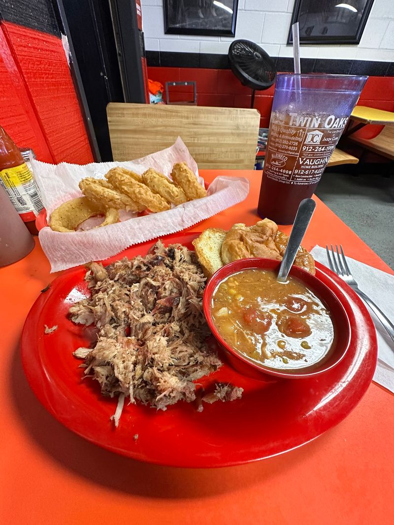 Twin Oaks BBQ - Brunswick
