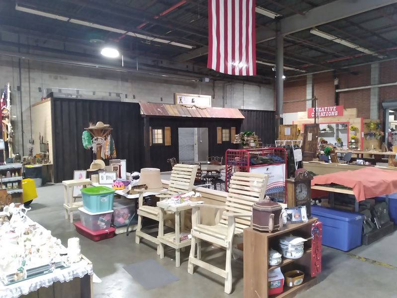 The Market at the Mill - Pickens