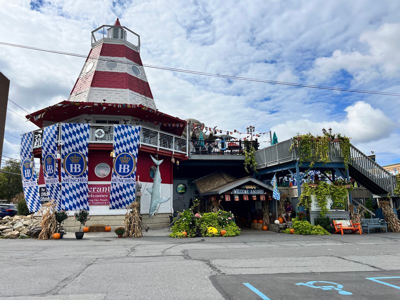 Cooper's Seafood House, Scranton: The Office