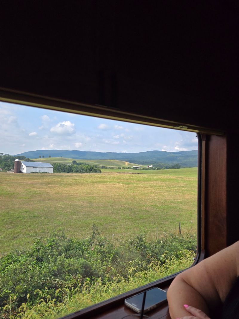 The Shenandoah Valley Becomes Your Moving Picture
