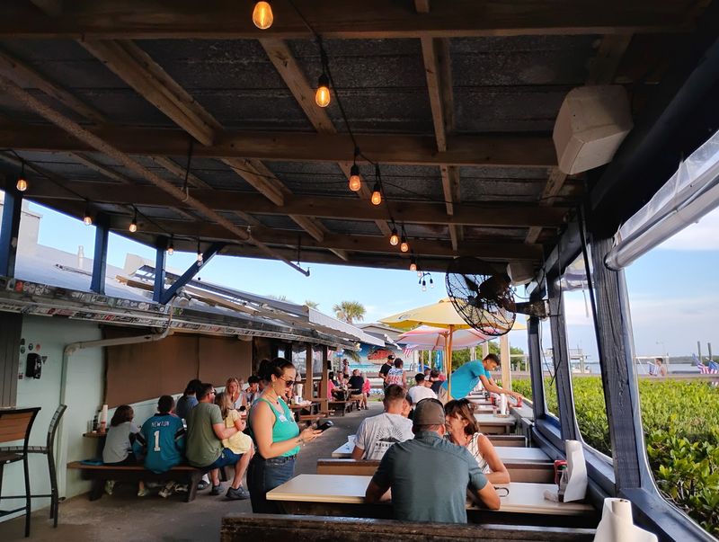 Live Music and Beachy Noise