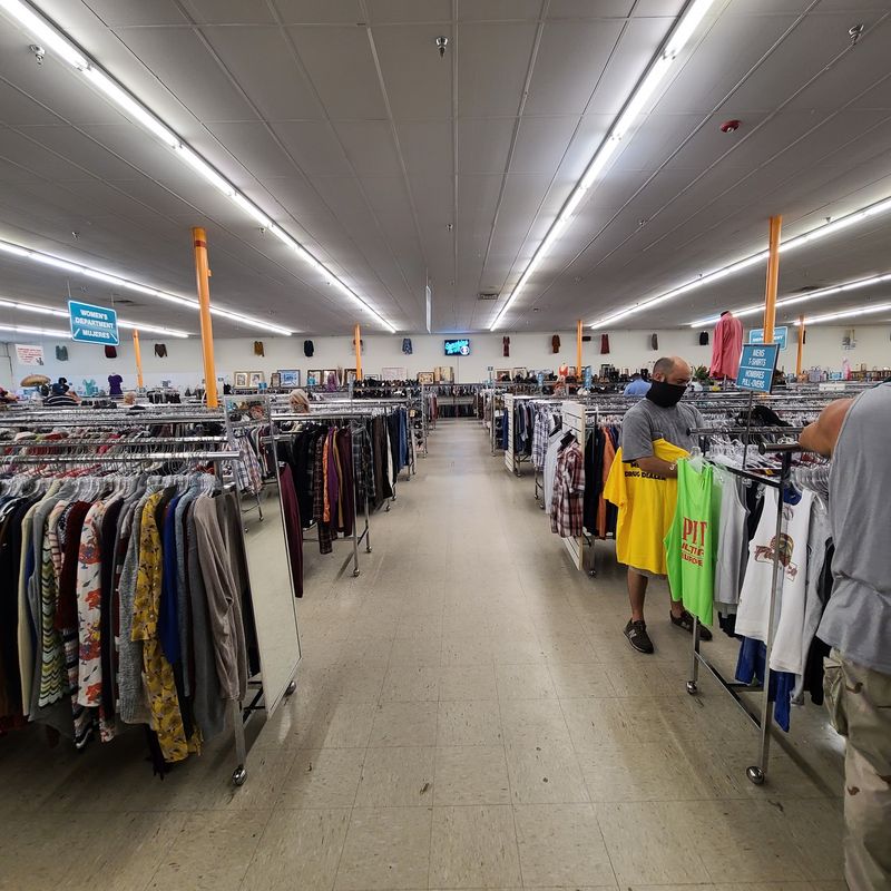 Sunshine Thrift Store - St. Petersburg