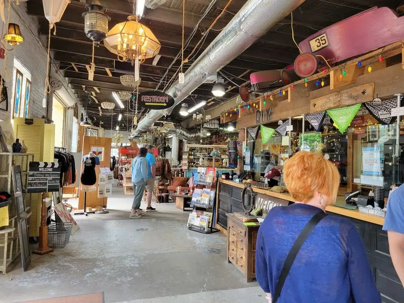 Black Dog Salvage in Roanoke, Roanoke City,