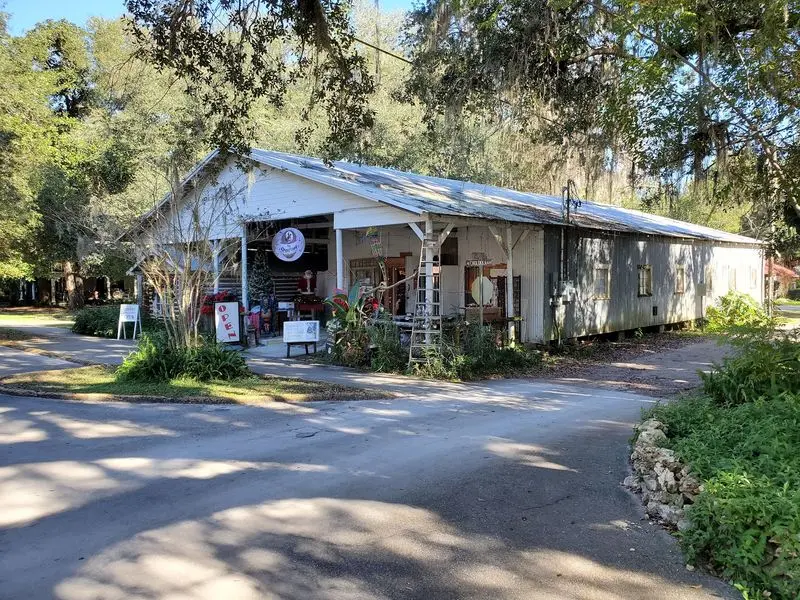 See Why Micanopy Is Such A Good Town For Antique Hunting