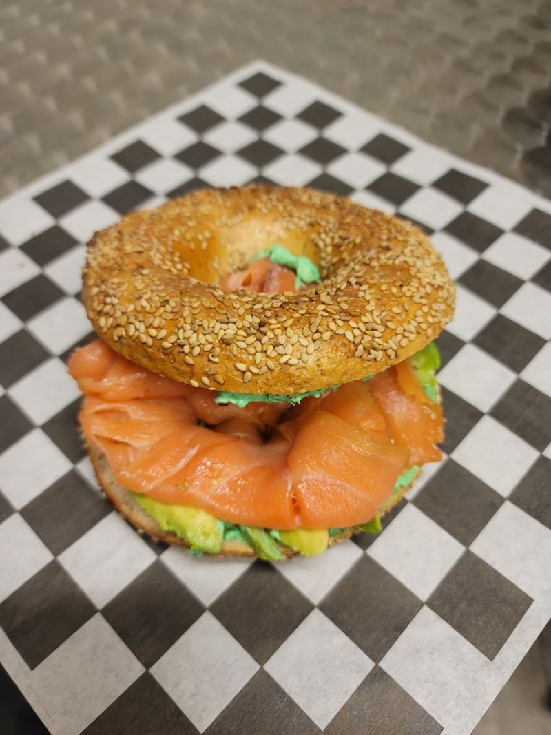 Kettle Bagels & GRILL - Southington