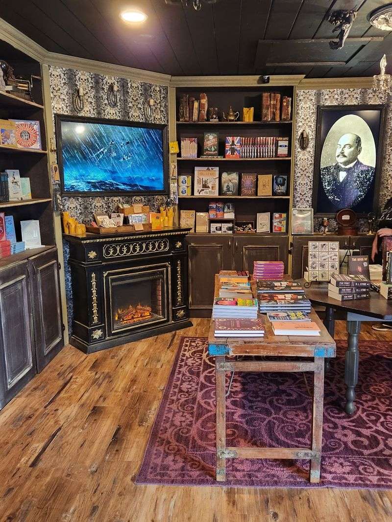 Alice's Little Haunted Bookshop - Mystic