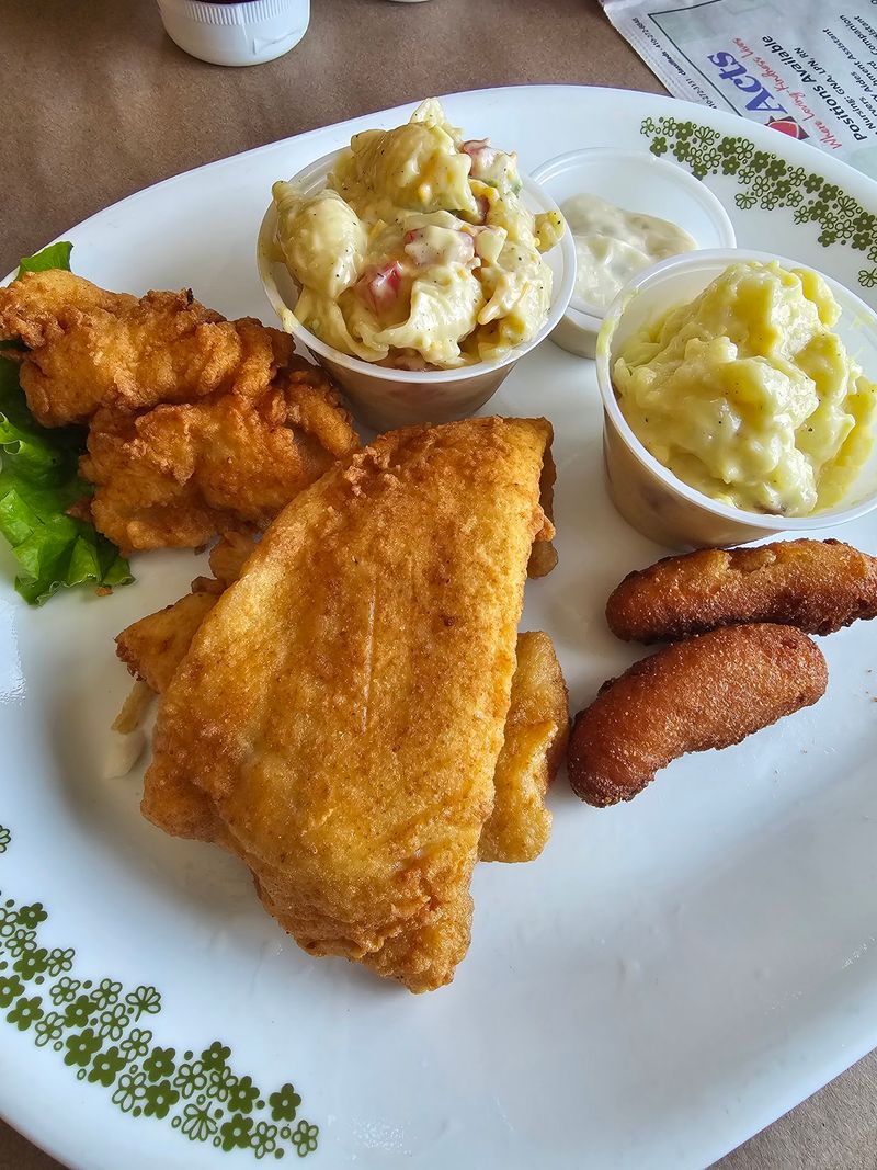 There's More Than Crab On The Menu