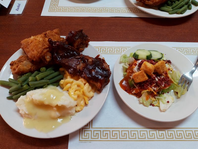 Classic Comfort-Food Sides Fill Out the Plate