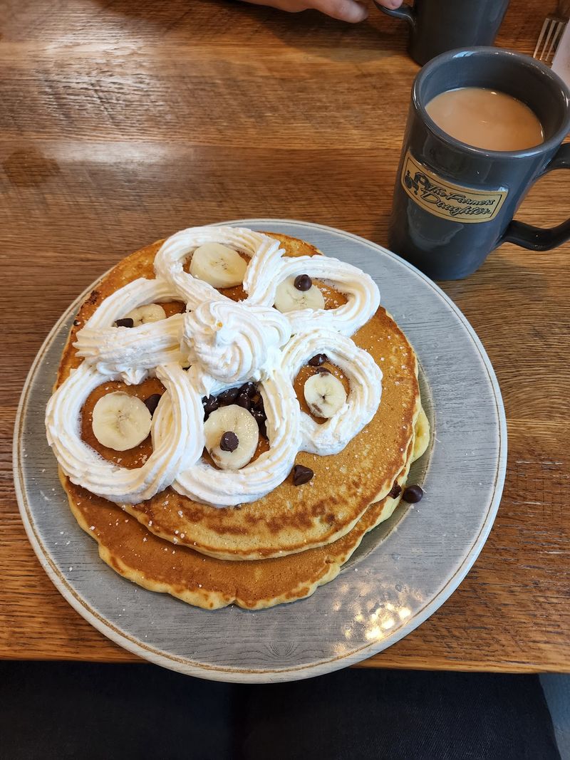 The Wagon Wheel Pancake Is Hard To Miss