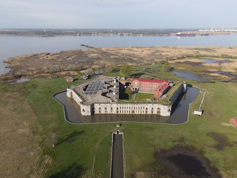 Pea Patch Island Feels Worlds Away