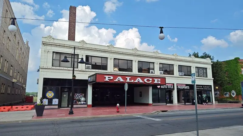 The Palace Theatre Keeps Downtown Connected to Its Past