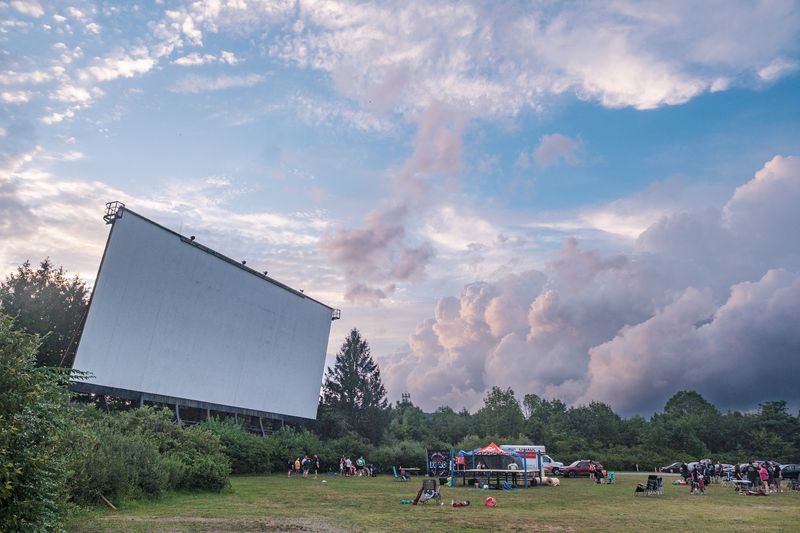 The Giant CinemaScope Screen Sets the Scene
