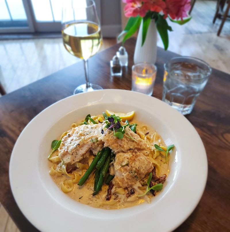 Harbor Fish Market & Grille - Baileys Harbor