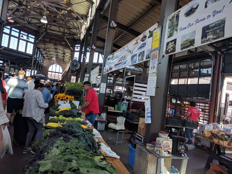 Produce Piles With Personality