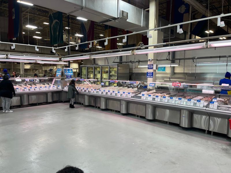 Seafood Counters With Big Dinner Energy