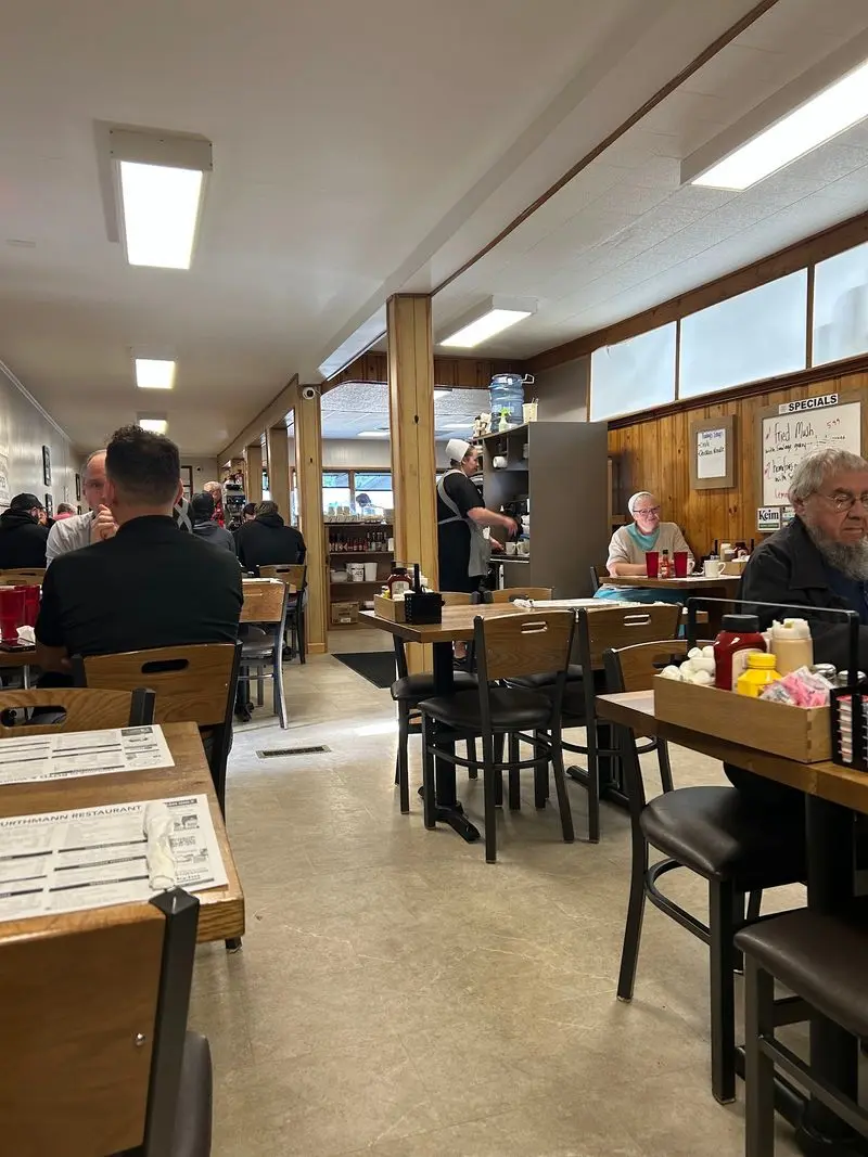 Boyd & Wurthmann Grew From A Grocery Store Into A Restaurant