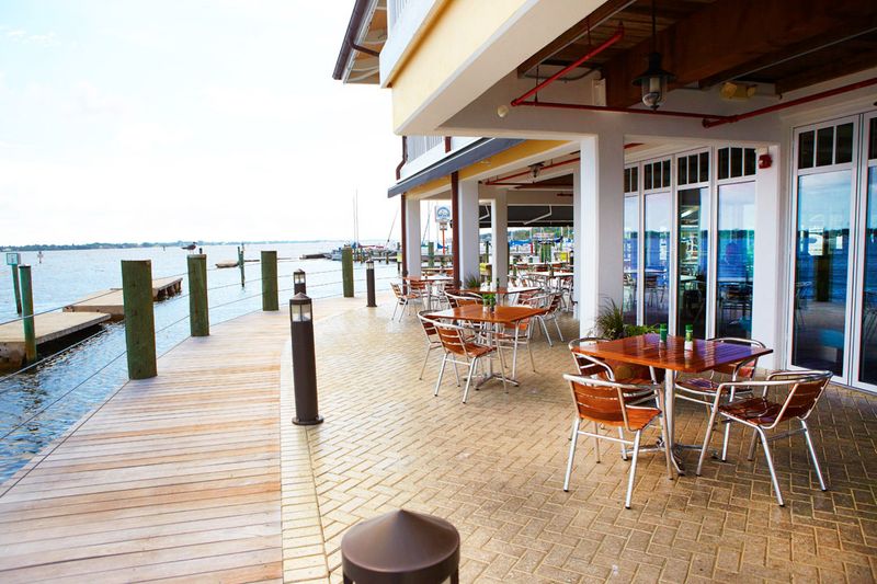 Riverhouse Waterfront Restaurant - Palmetto