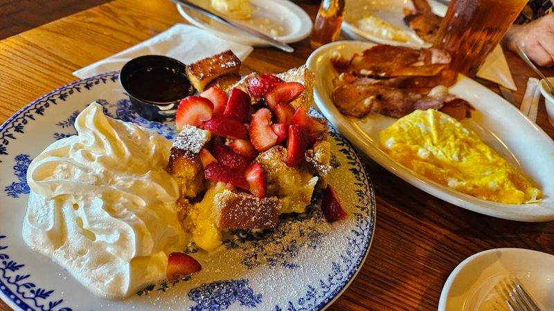 Dutch Country Store & Restaurant, Anderson, Anderson County