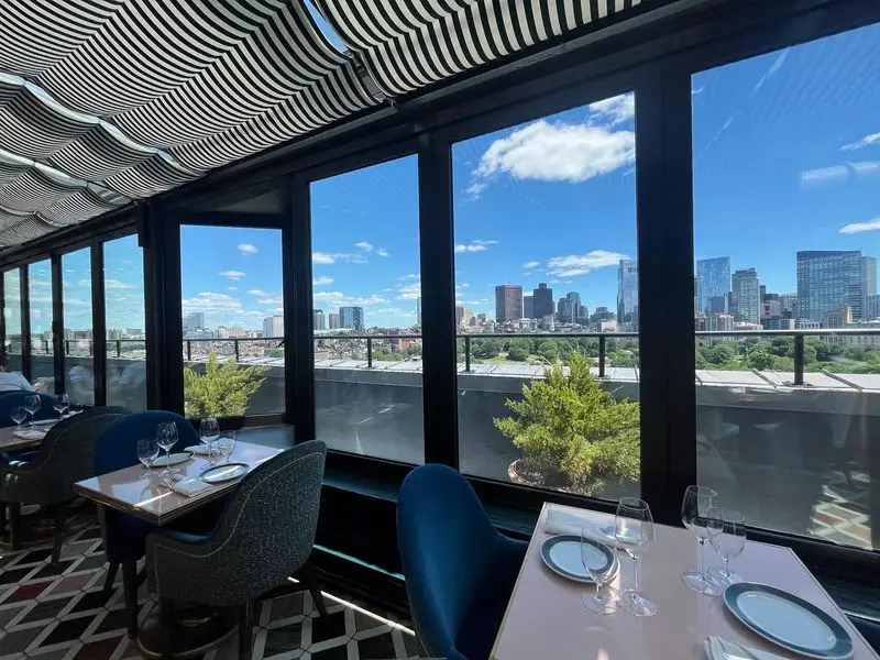 A Rooftop Room That Feels Like a Treat