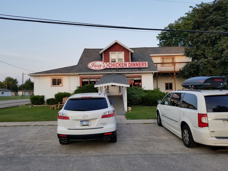 A Chicken Tradition Since 1938