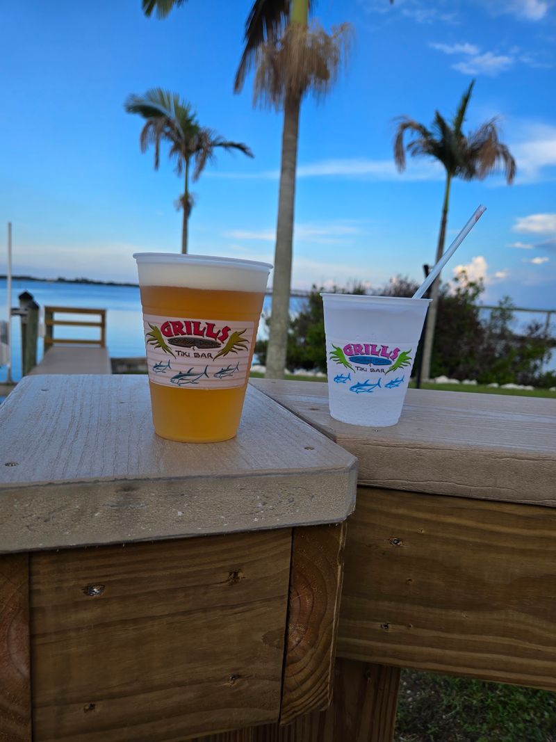 Frozen drinks that fit the waterfront mood