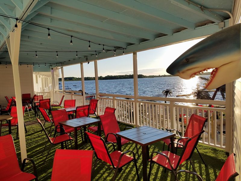 Tiki Beach Resort - Campbellsport