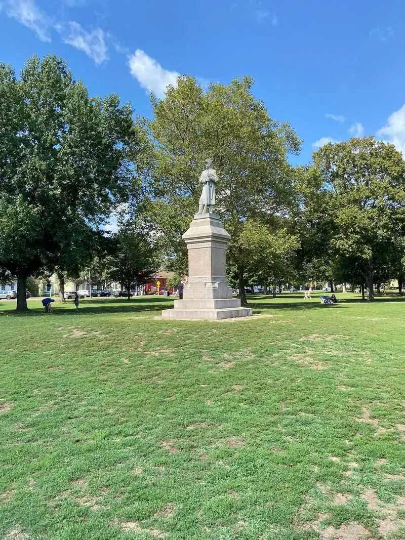 Take Your Time on the Guilford Green