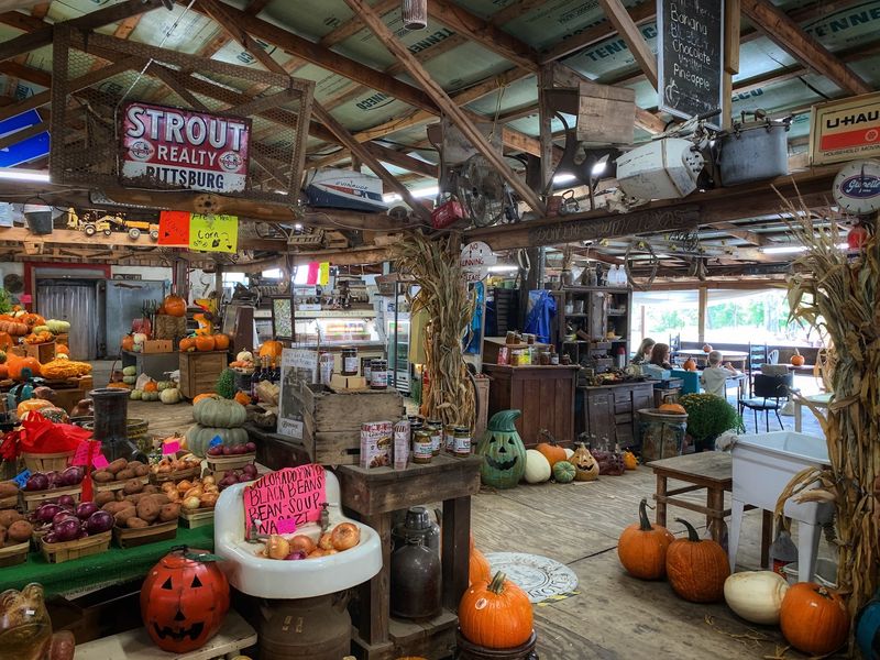 Efurd Orchards, Pittsburg