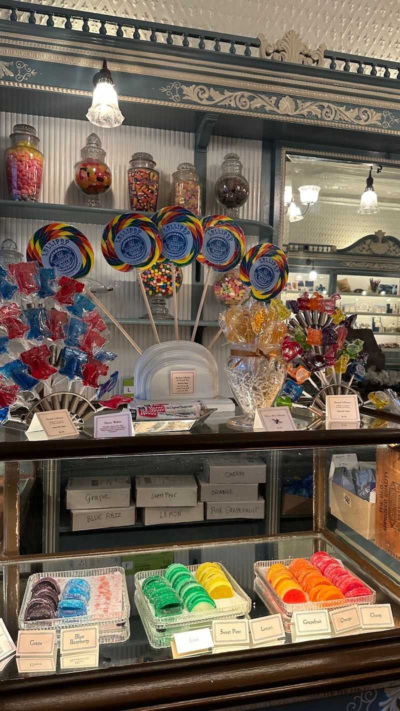 Look for Pennsylvania Clear Toy Candy