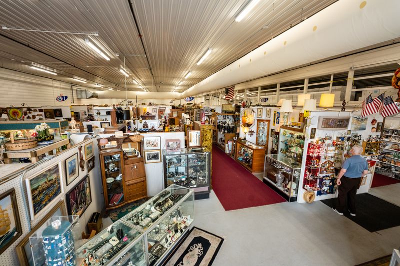 A Maze of One-of-a-Kind Booths