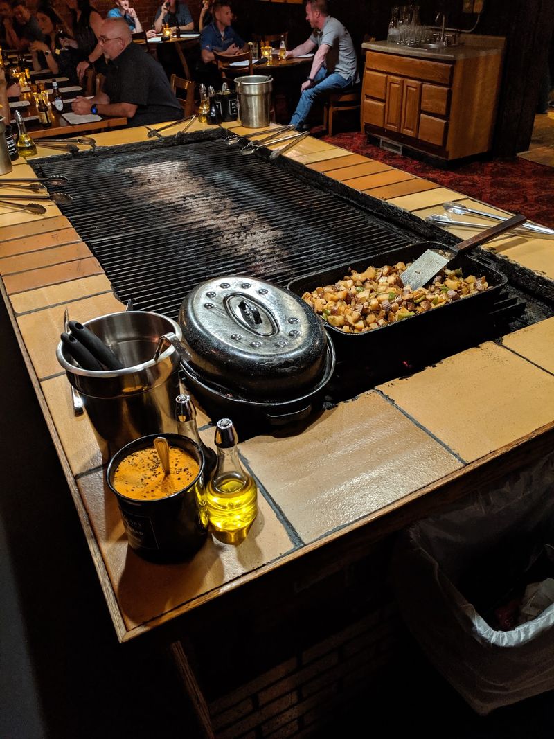 Enjoy the Supper Club Feeling