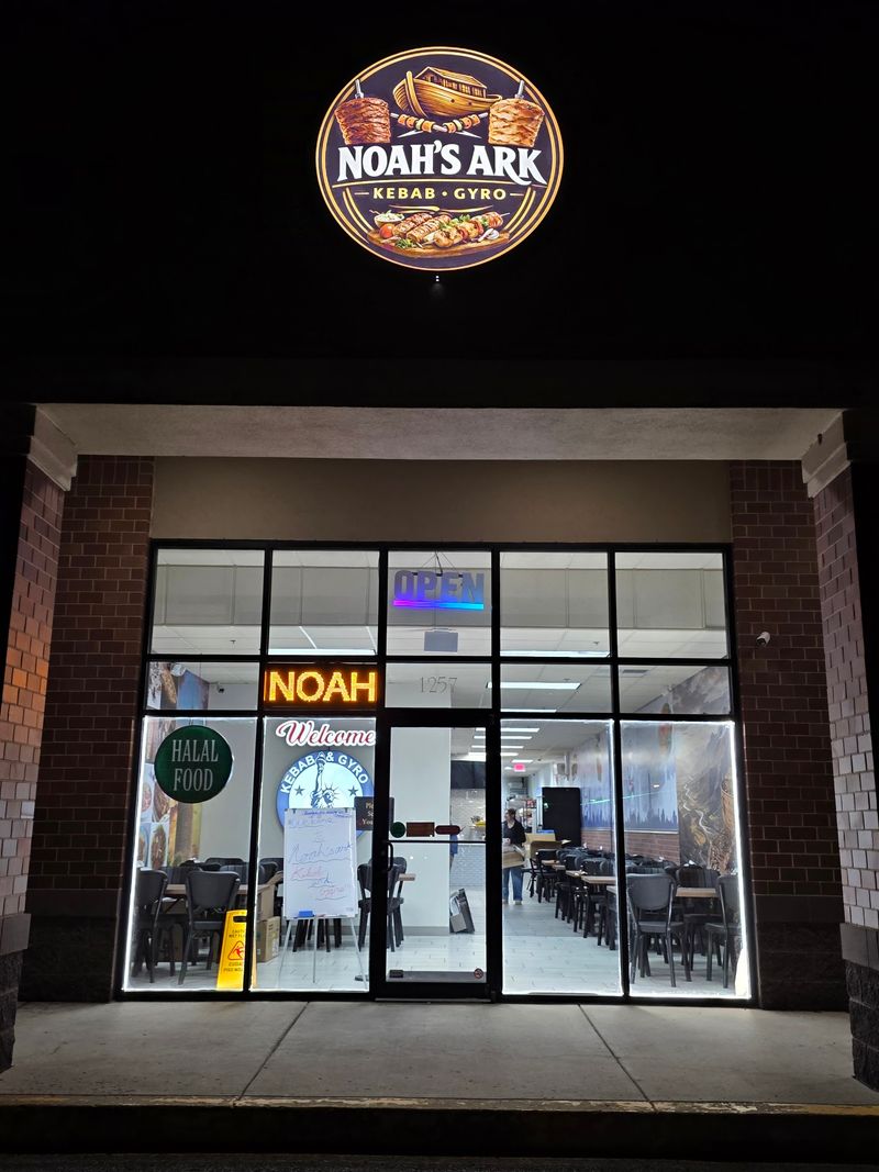 Noah's Ark Kebab & Gyro - Newark