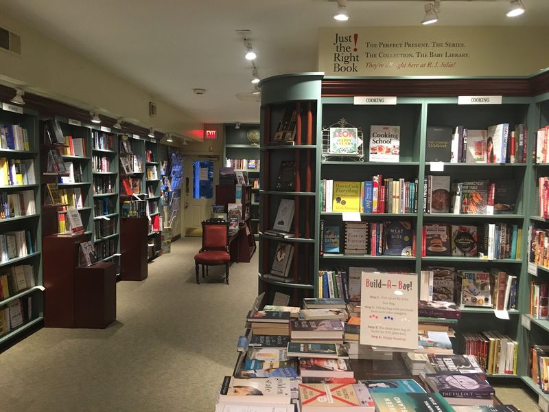 A Staff That Actually Reads The Shelves
