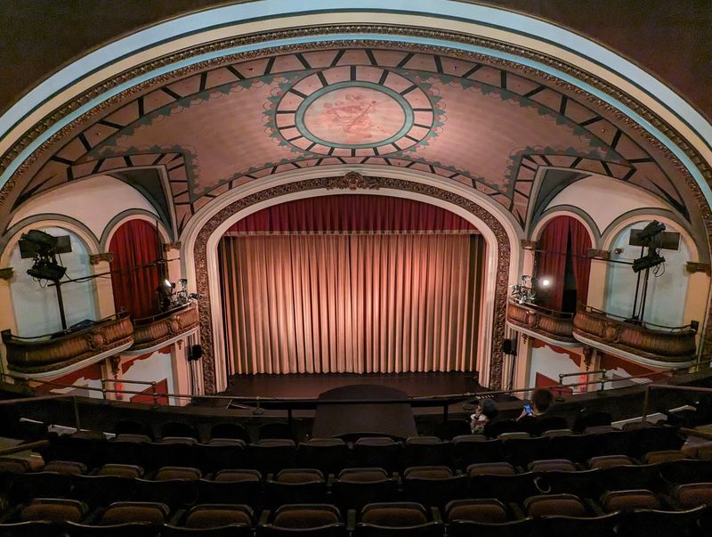 Somerville Theatre, Somerville