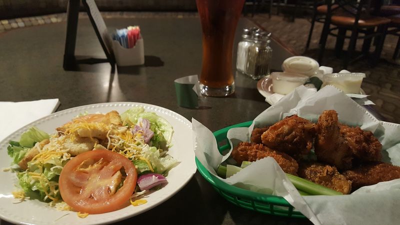 Wings Bar & Grill - Romulus