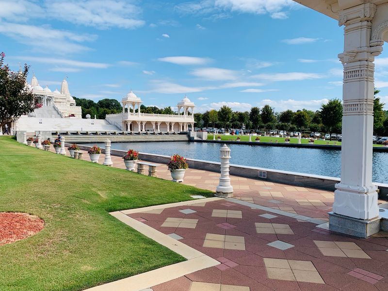 Planning a Respectful First Visit