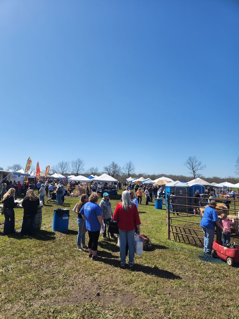 Farm Girls Flea Market