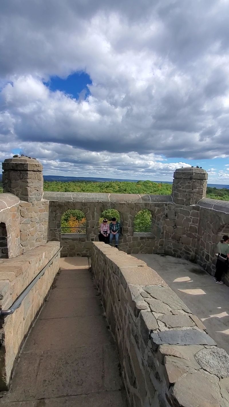Sleeping Giant State Park