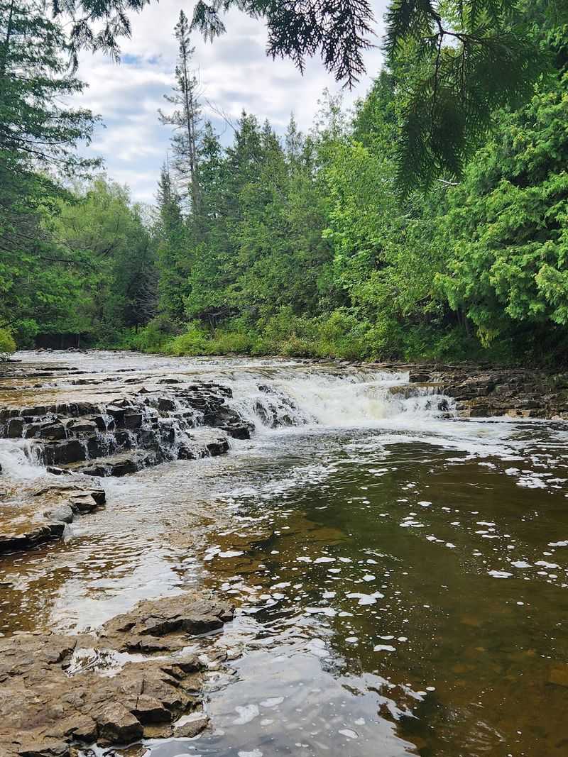 Ocqueoc Falls Bicentennial Pathway - Millersburg