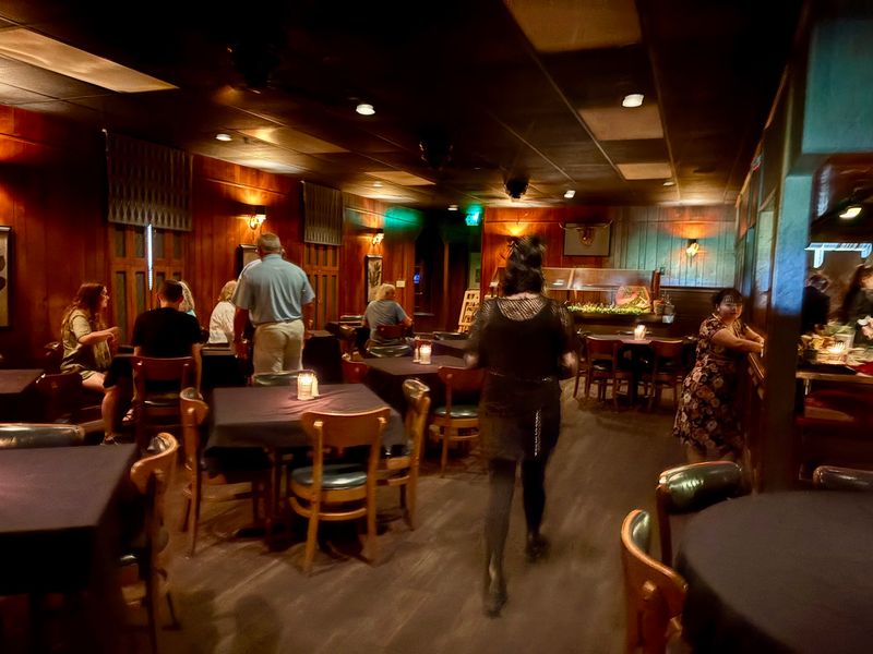 That Dark, Intimate Old-School Steakhouse Atmosphere