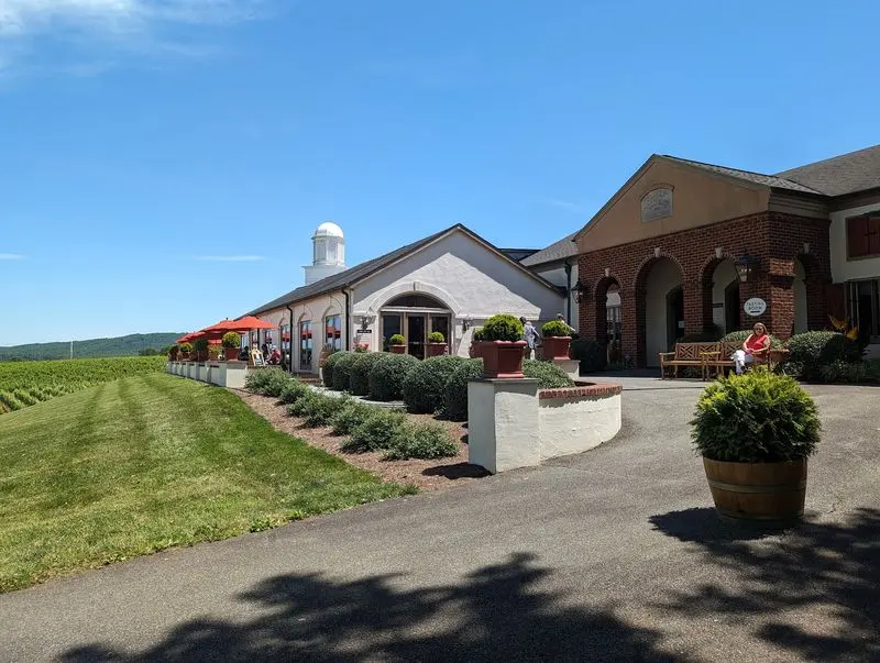 Vineyards, Views, and Walkable Charm - Charlottesville, Albemarle County