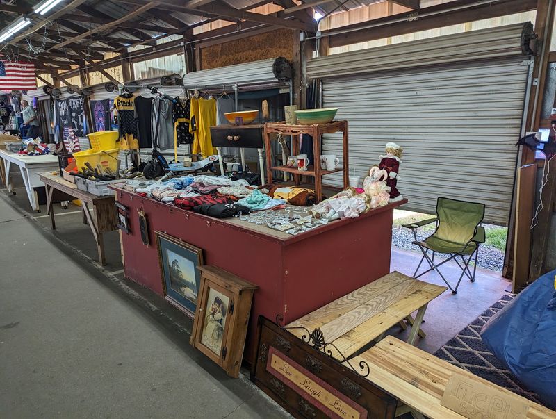 Anderson Jockey Lot and Farmers Market - Belton