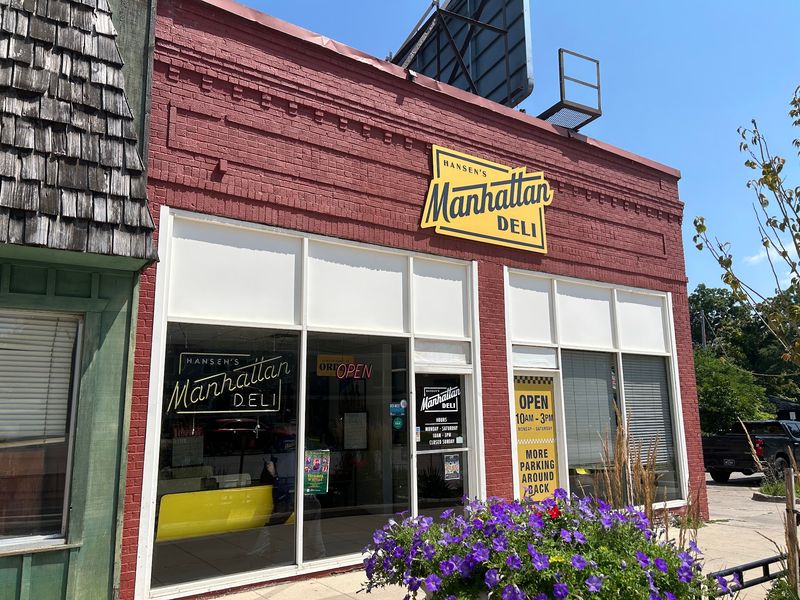 Manhattan Deli - Des Moines