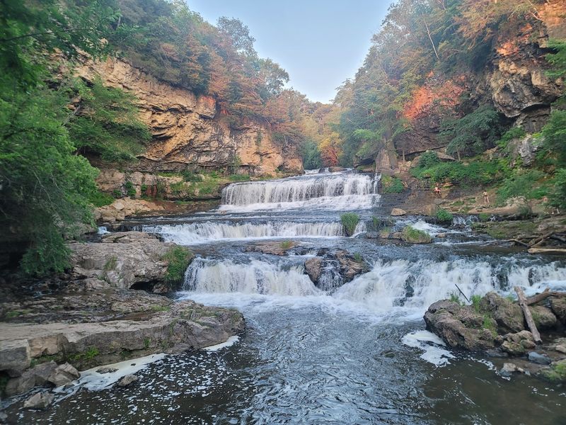 Willow Falls and Nelson Farm Trail Loop - Hudson