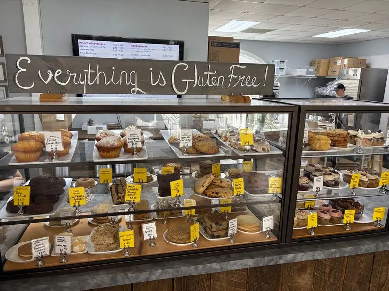 Pure Love Bakery - Avon