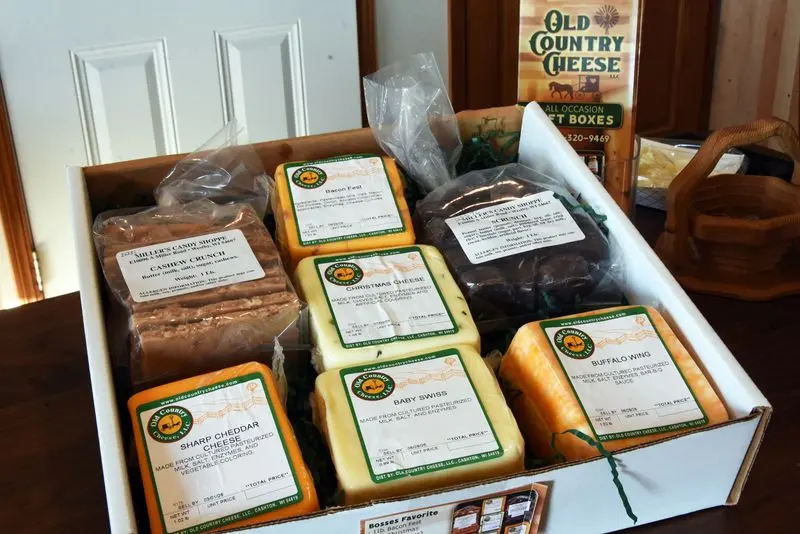 Amish Country Cheese & Deli, Cashton, Monroe County