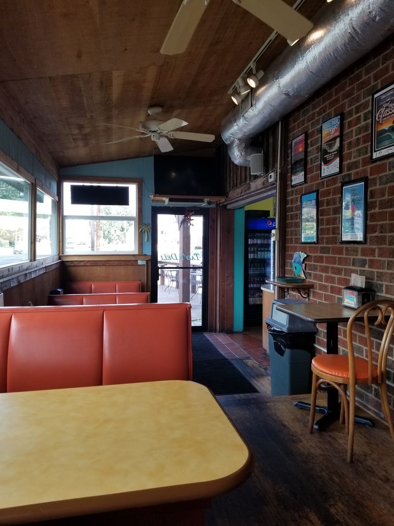 A Beachy First Impression That Feels Local