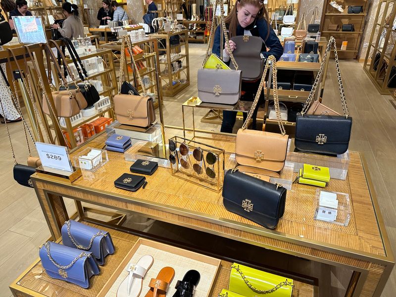 Hunt For Deals With A Careful Eye